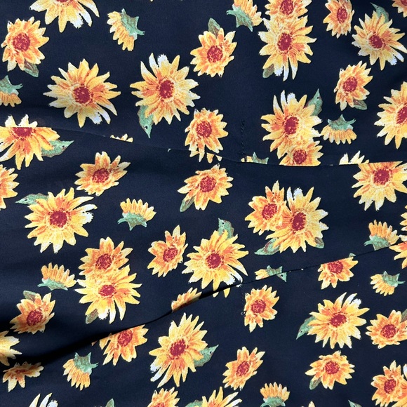 Sunflower blouse by Pleione- size medium - Picture 7 of 7